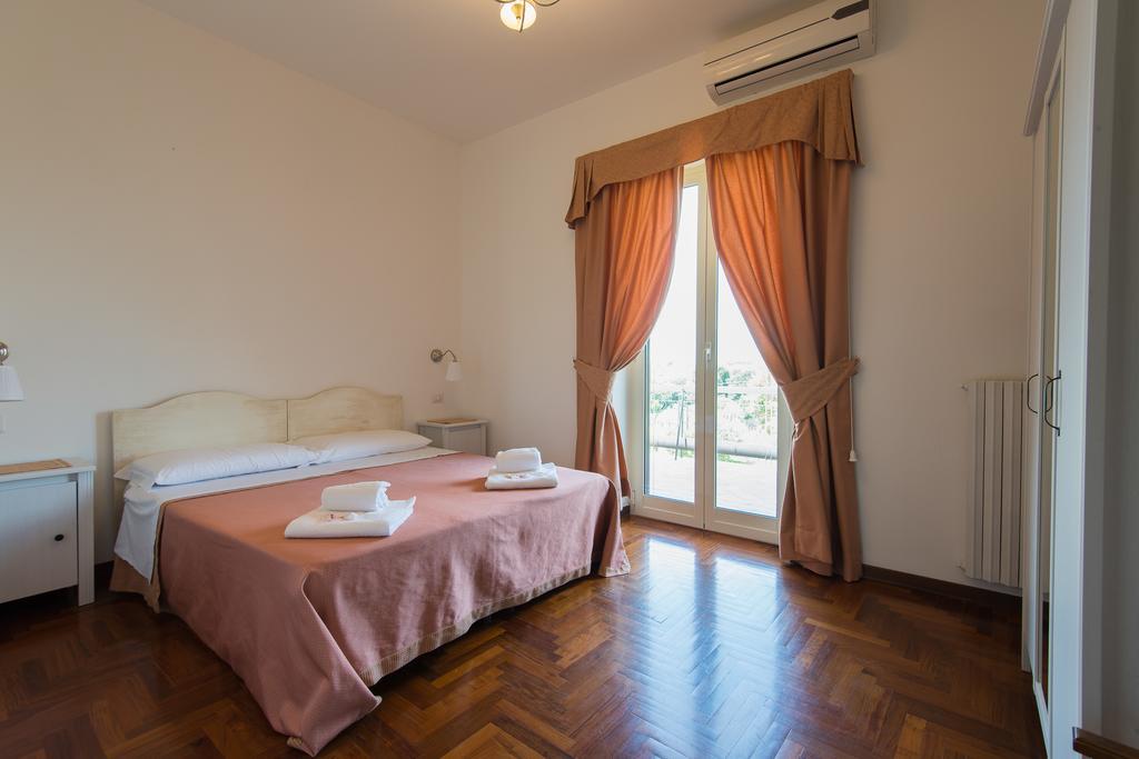Bed And Breakfast Nonna Loreta Formello Exterior photo